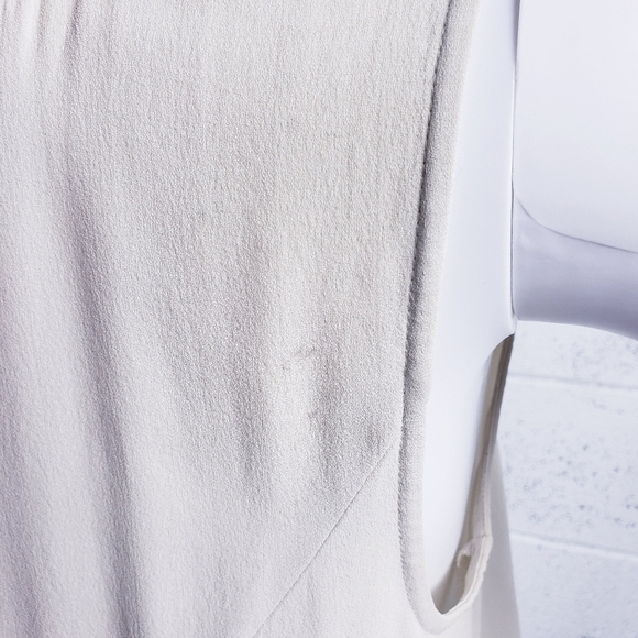 Eileen Fisher 100% Silk Georgette Crepe Sleeveless Tunic Beige Size Small - Picture 7 of 10